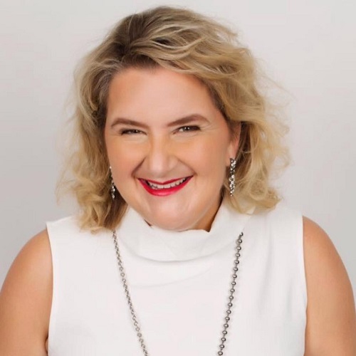 Carin Van Loon